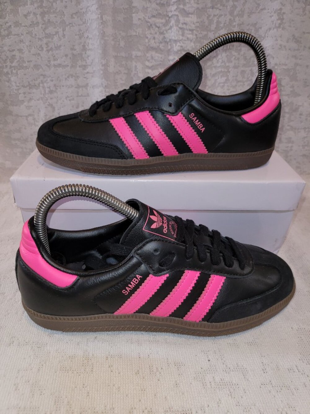 Adidas Originals Sneaker Samba OG JS1386 Black / Lucid Pink / Gum Women's Size 6